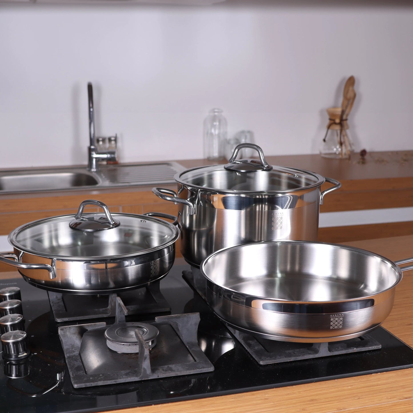 Serenk Modernist 5 Piece Stainless Steel Pots and Pan Set